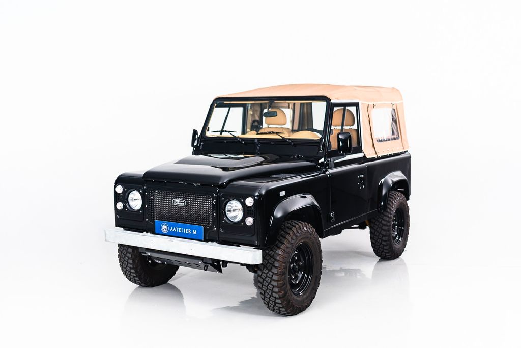 Bild des Angebotes Land Rover Defender 90 Td4 Cabriolet