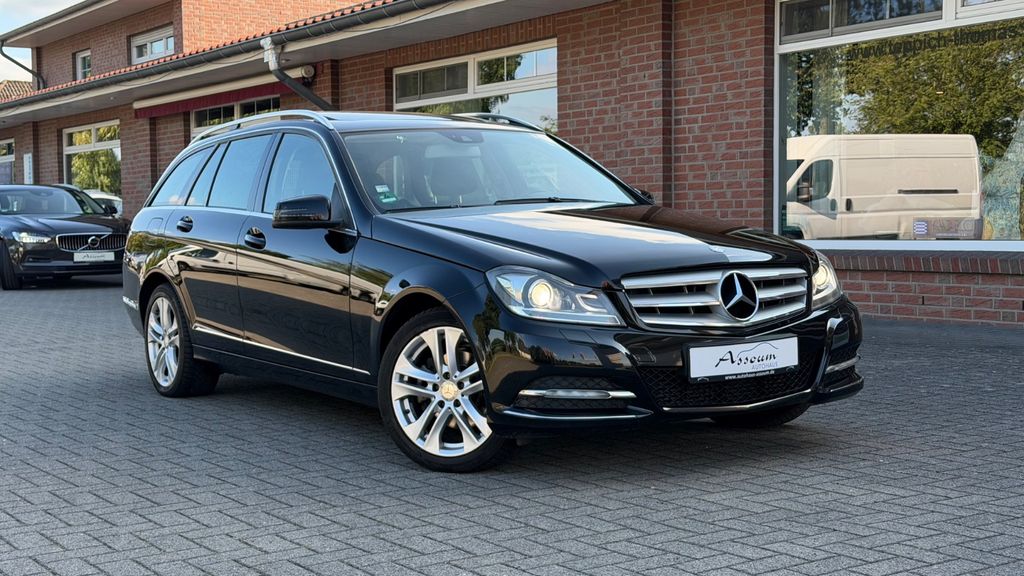 Bild des Angebotes Mercedes-Benz C 250 CDI T AVANTGARDE/Xe.LED/AHK/Comand/S Dach