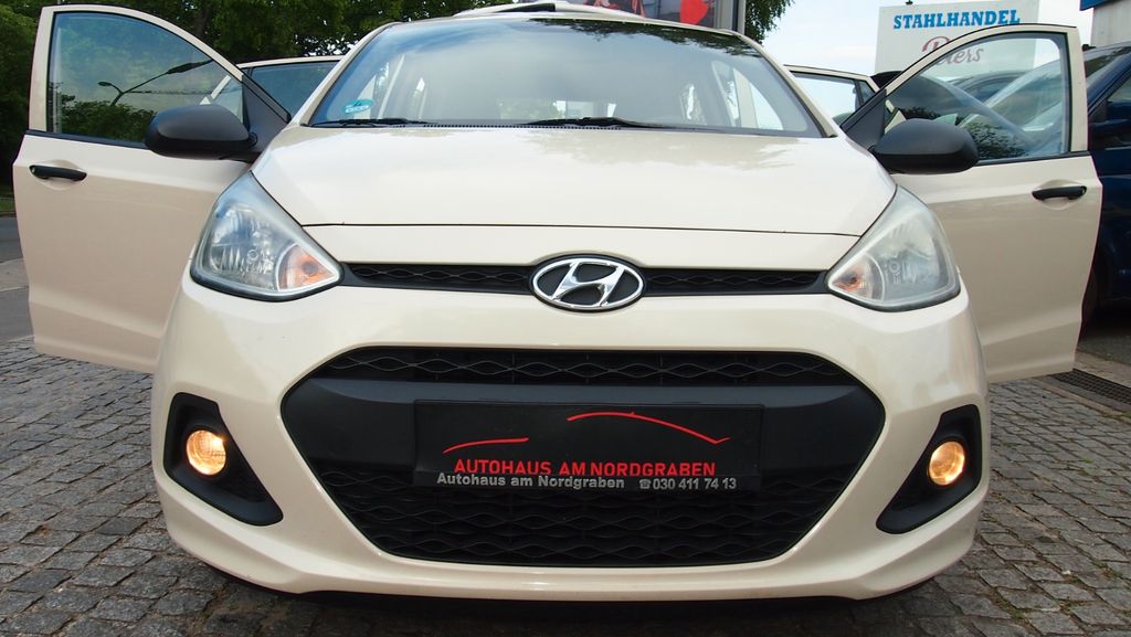 Bild des Angebotes Hyundai i10 TOP GEPFLEGT !!