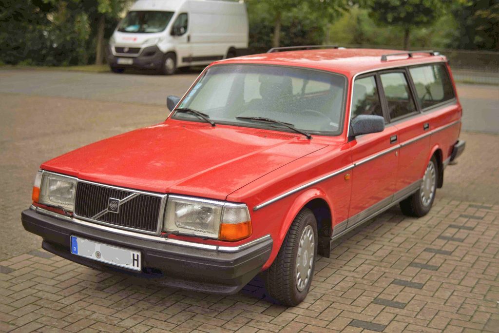 Bild des Angebotes Volvo 245