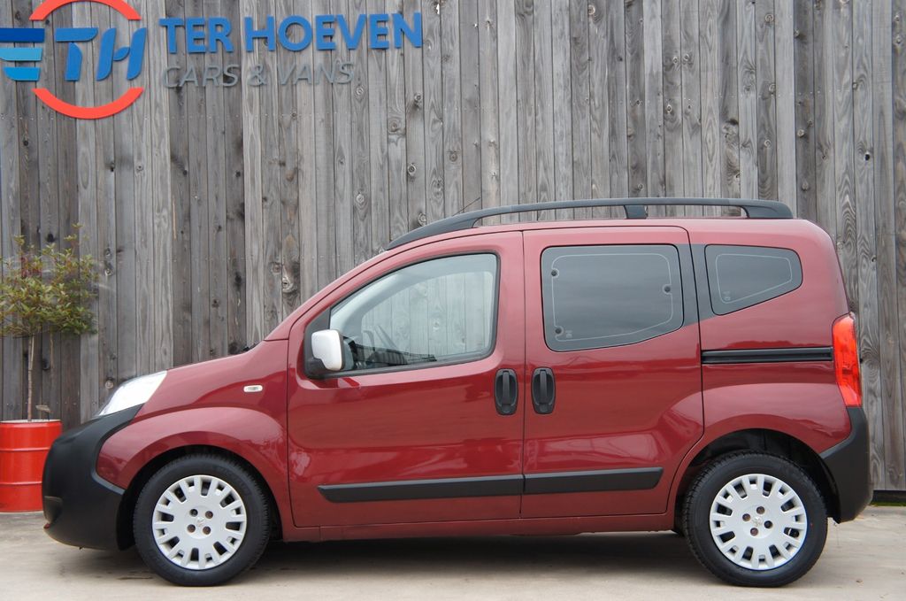 Bild des Angebotes Peugeot Bipper Tepee 1.3 HDi Automatik Rechtslenker