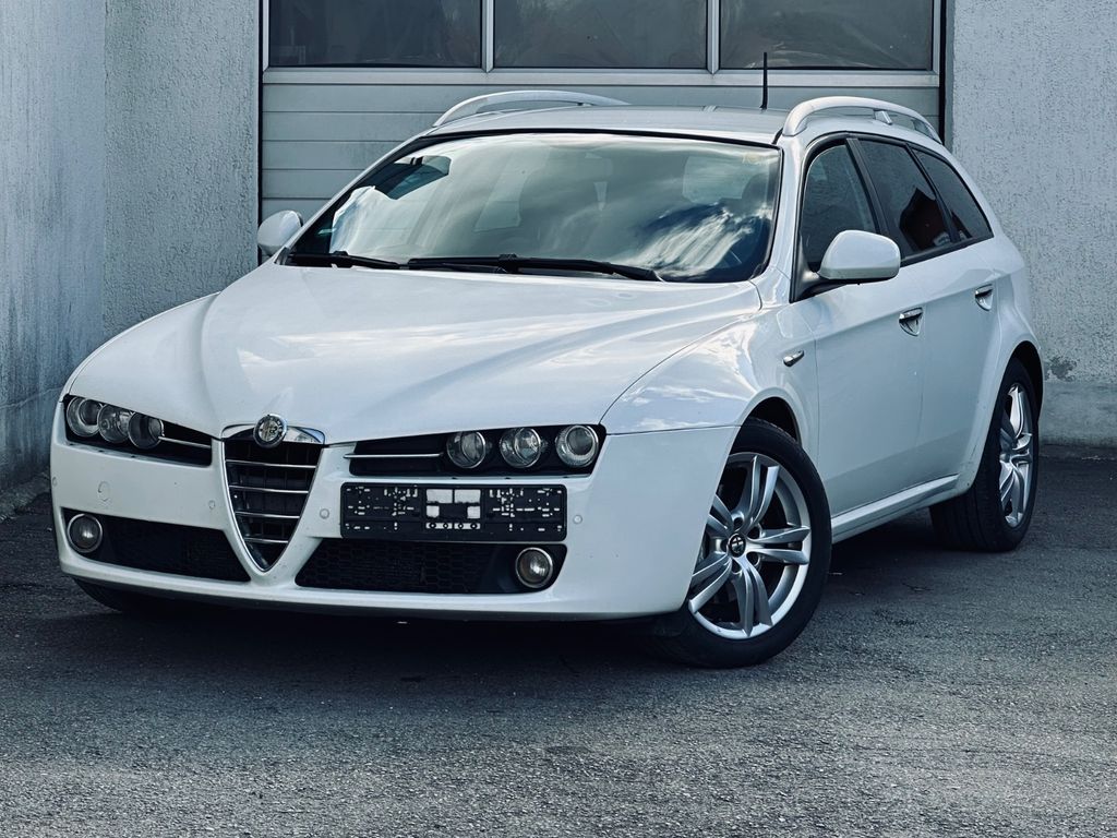 Alfa Romeo 159 2.0 Sportwagon*XENON*TEMPO*SHZ*LEDER*2.HAND