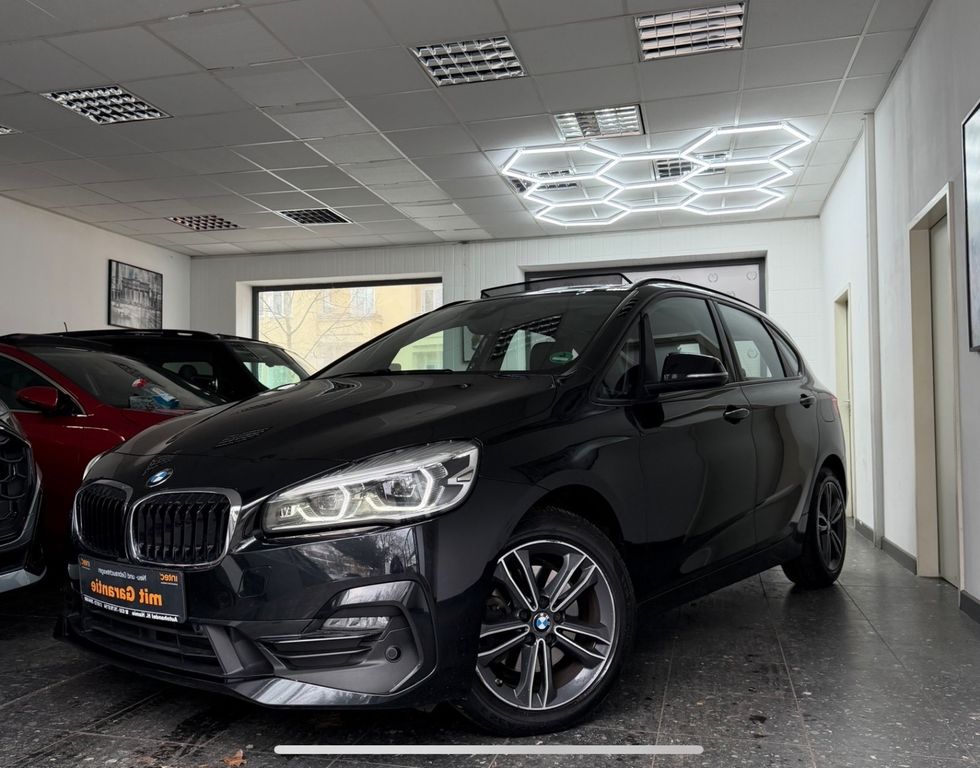 Bild des Angebotes BMW 220 ACTIVE TOURER SPORT PANO KEYLESS HUD CAM