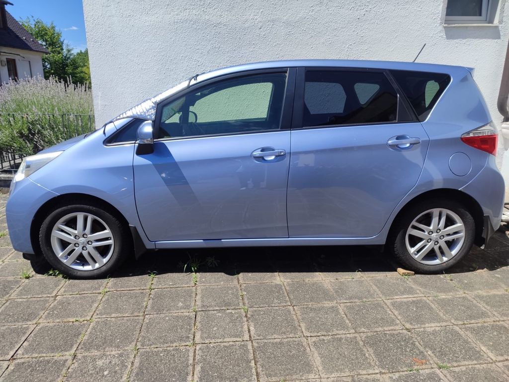 Bild des Angebotes Toyota NEU TÜV bis 08/28, Verso-S,LEDER, AUTOM., 1.4D