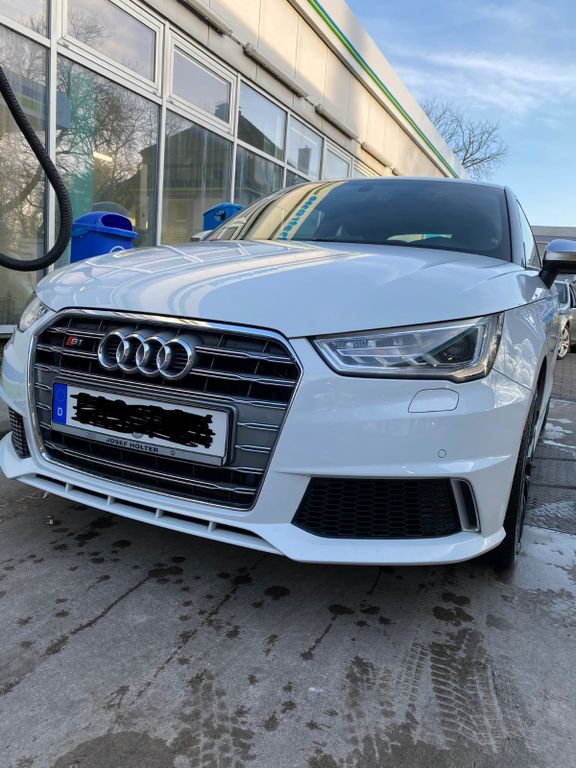 Bild des Angebotes Audi S1 2.0 TFSI quattro -