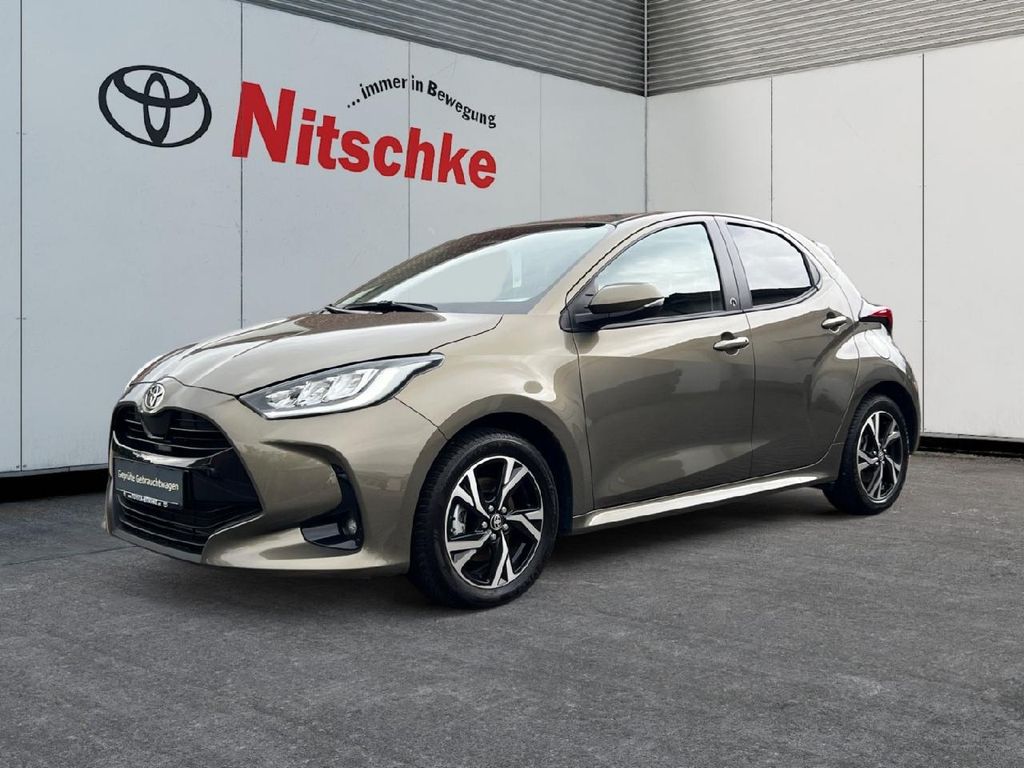 Bild des Angebotes Toyota Yaris 1.5 Hybrid Team D, Comfort-Paket