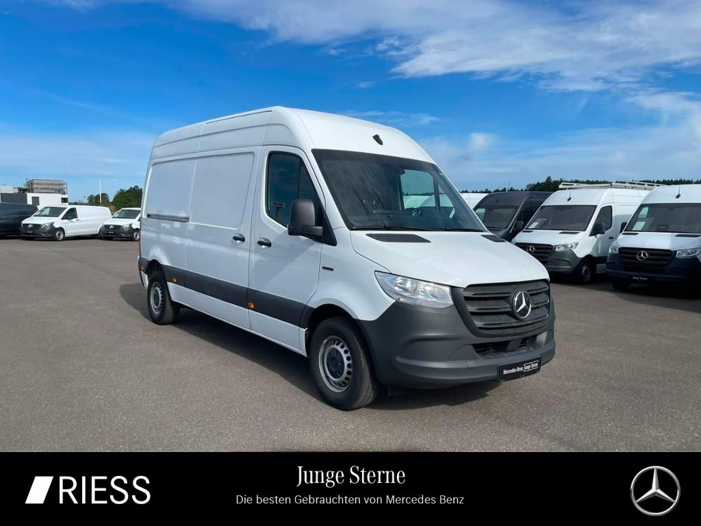 Bild des Angebotes Mercedes-Benz eSprinter 312 KA 47KWH/KAMERA/DAB/KLIMA/SHZ AUT