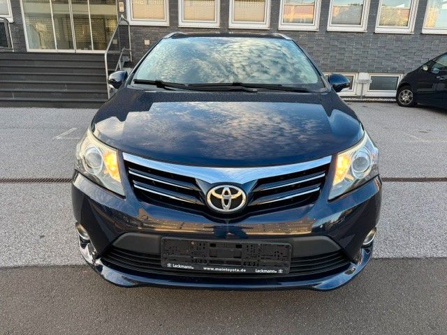 Bild des Angebotes Toyota Avensis Kombi Edition KM 52541