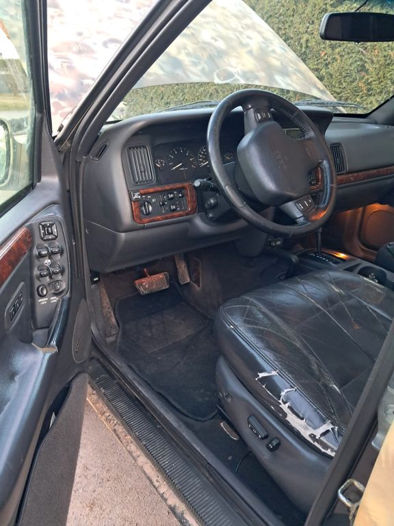 Bild des Angebotes Jeep Grand Cherokee Limited 5.2 Auto Limited