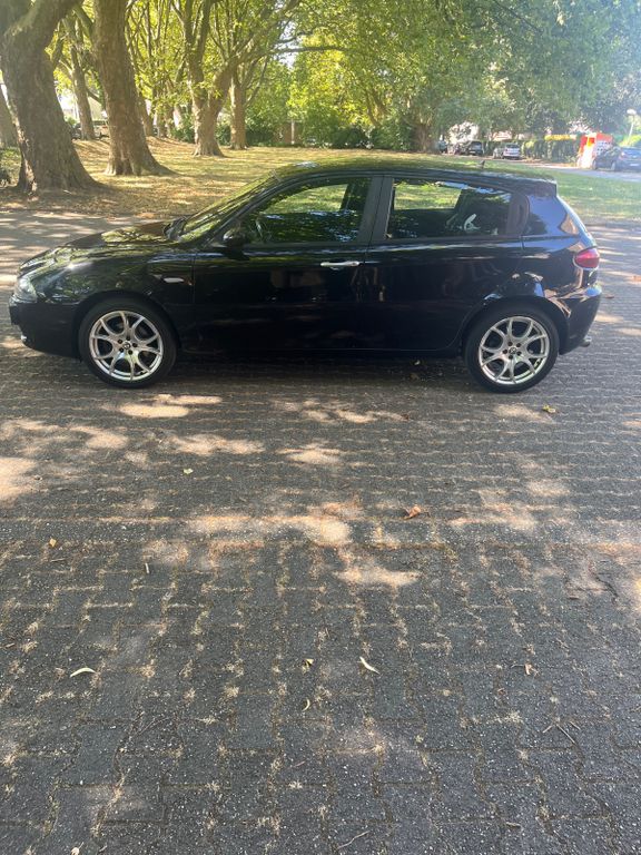 Bild des Angebotes Alfa Romeo 147 1.6 TS 16V -
