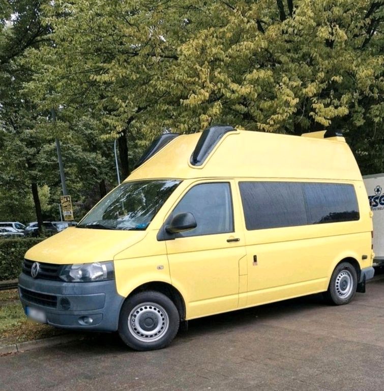 Bild des Angebotes Volkswagen T5 KTW Hochdach. Ehemals Krankenwagen