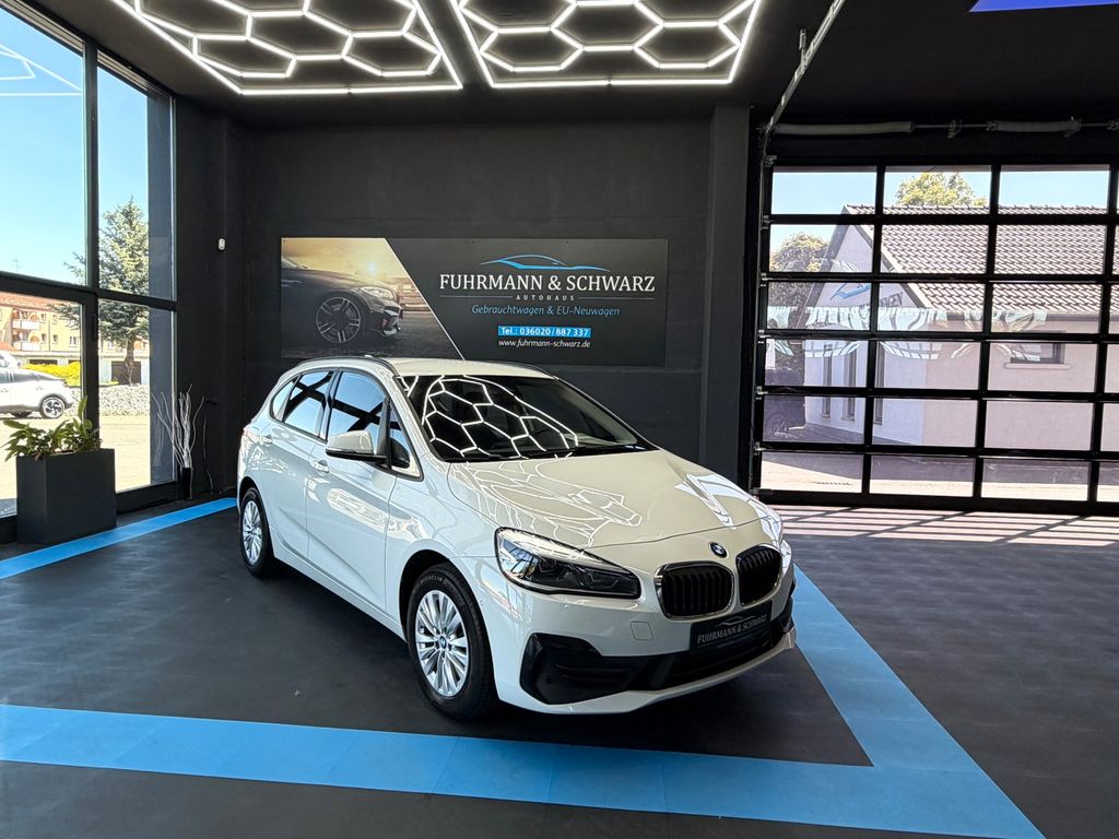 Bild des Angebotes BMW 218Active Tourer218d Advantage+ Navi+LED+SHZ+PDC