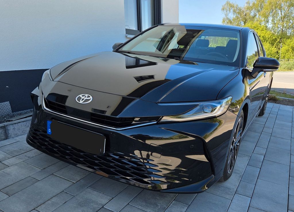 Bild des Angebotes Toyota Camry 2.5 Hybrid XV 80 Pano / LED / Kamera / Led