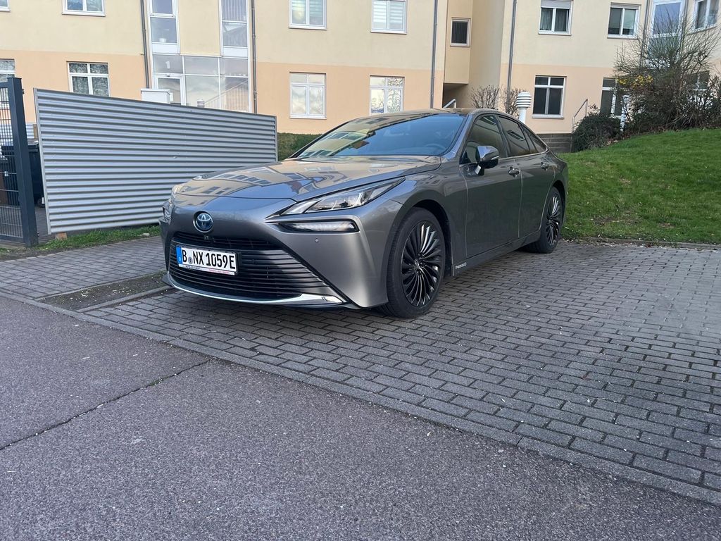 Toyota Mirai Advance