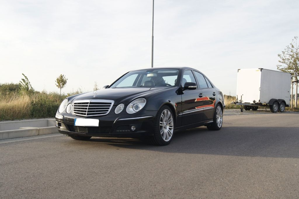 Bild des Angebotes Mercedes-Benz W211 E320 CDI Avantgarde Sportpacket