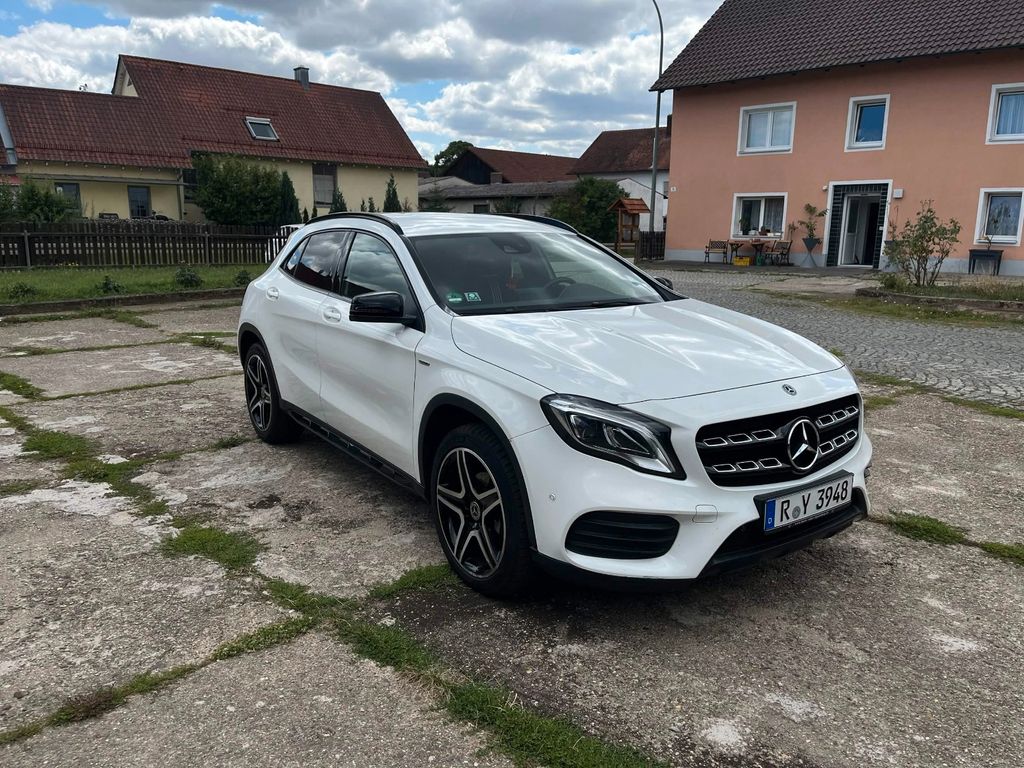 Bild des Angebotes Mercedes-Benz GLA 180d SUV Sport Edition