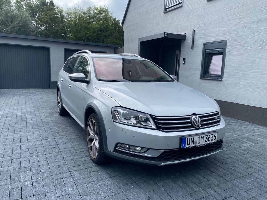 Bild des Angebotes Volkswagen Passat Alltrack 2.0TDI DSG Alltrack Pano,Massage