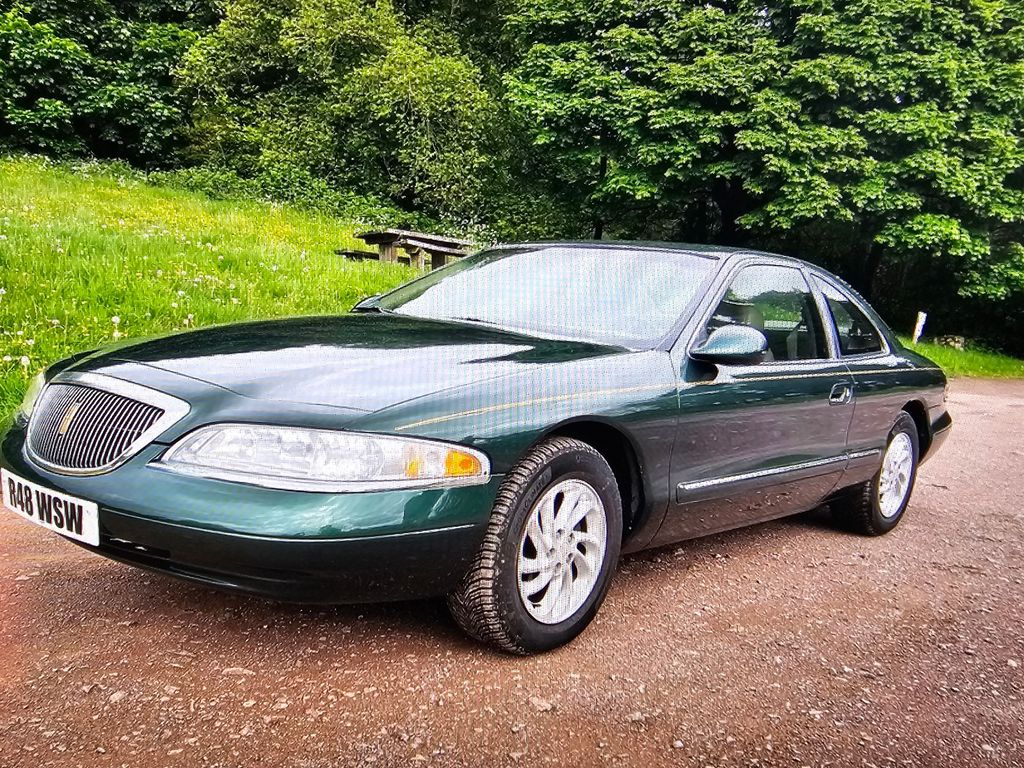 Lincoln Mark 8