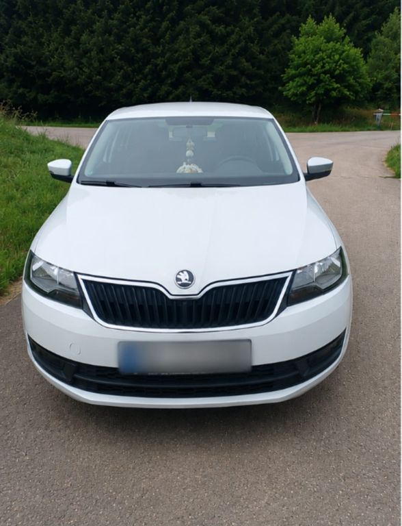 Skoda Rapid 1.0 TSI 81kW Ambition Spaceback