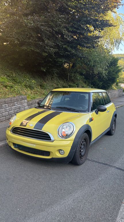Bild des Angebotes MINI One 1.6 TÜV & Service neu bis 01/2028