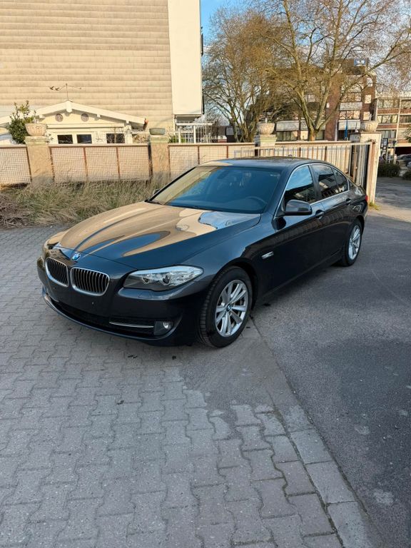Bild des Angebotes BMW 523 5 Limousine 523 i