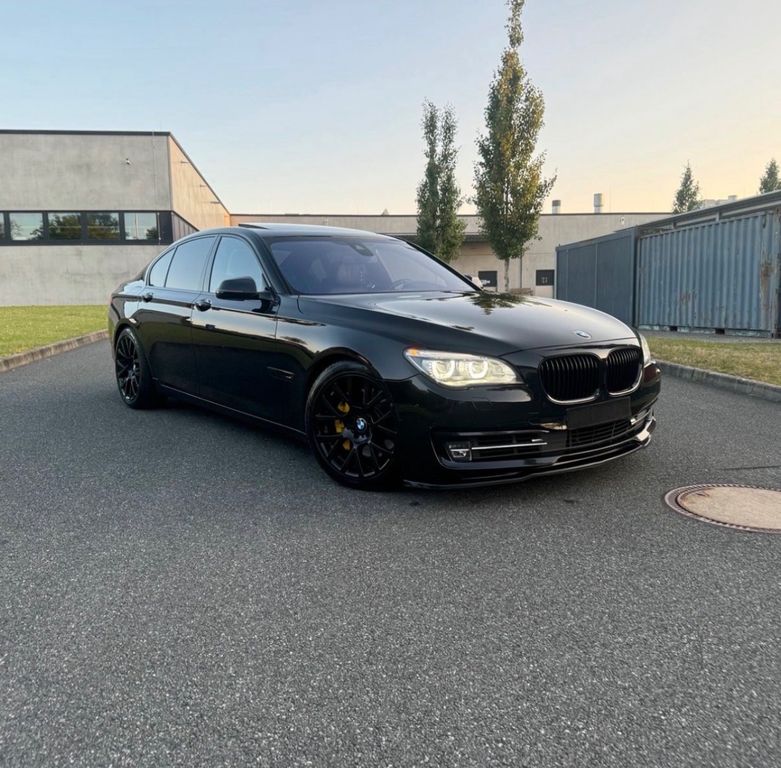 Bild des Angebotes BMW 750d xDrive -