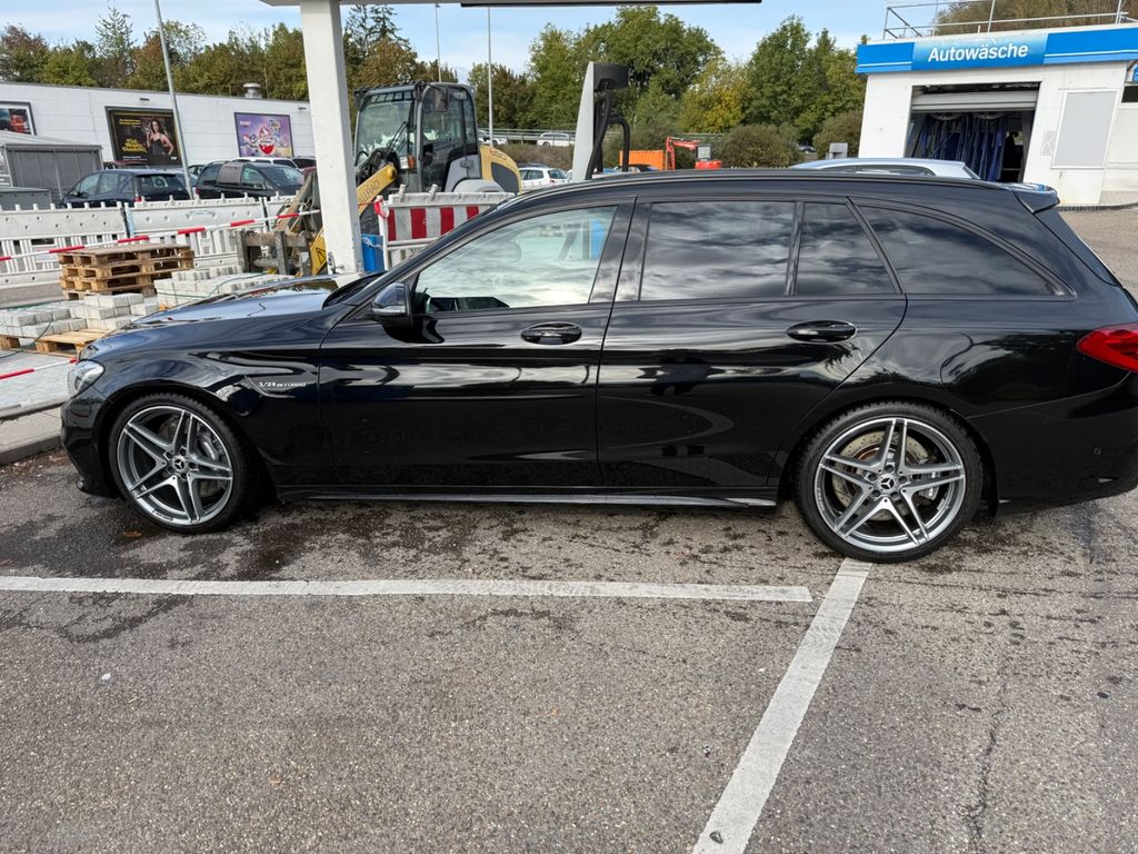 Bild des Angebotes Mercedes-Benz C 63 T, OPF, HUD, Pano, Sound