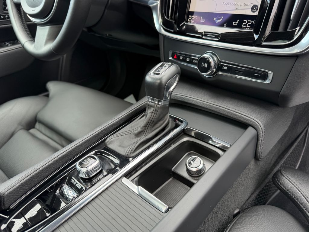 Bild des Angebotes Volvo S90 D4*Inscription*Leder*Navi* ACC*VOLL