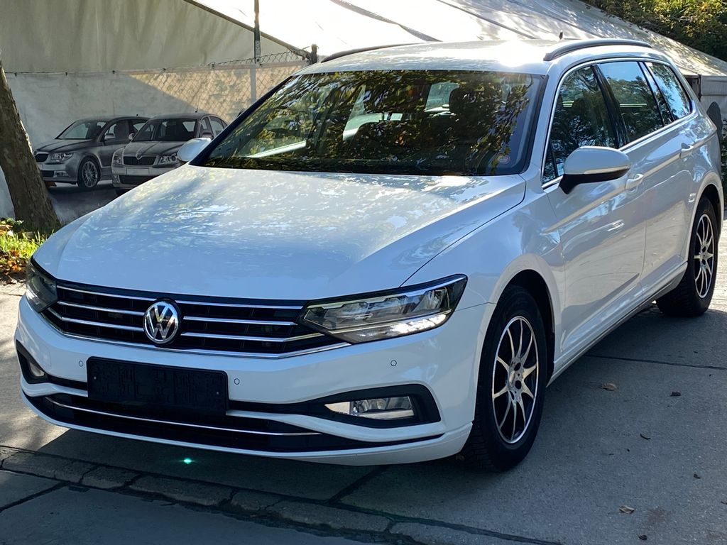 Bild des Angebotes Volkswagen Passat Variant Business DSG Kamera AHK