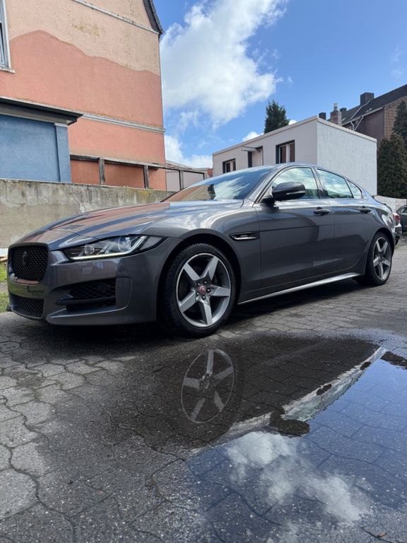 Bild des Angebotes Jaguar XE 20d 180PS R-Sport R-Sport