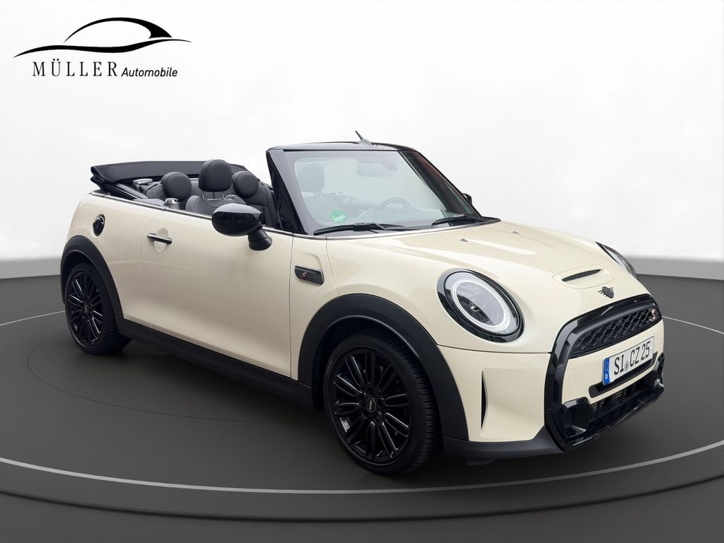 Bild des Angebotes MINI Cooper S Cabrio Classic Trim Aut.
