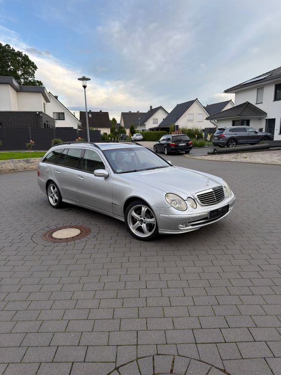 Bild des Angebotes Mercedes-Benz E 500 T TÜV NEU - REMUS - VOLLAUSSTATTUNG