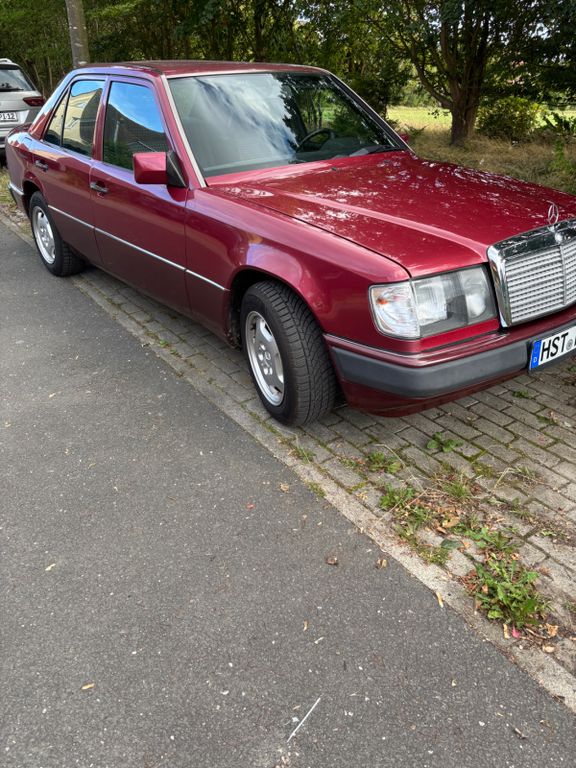 Bild des Angebotes Mercedes-Benz 230