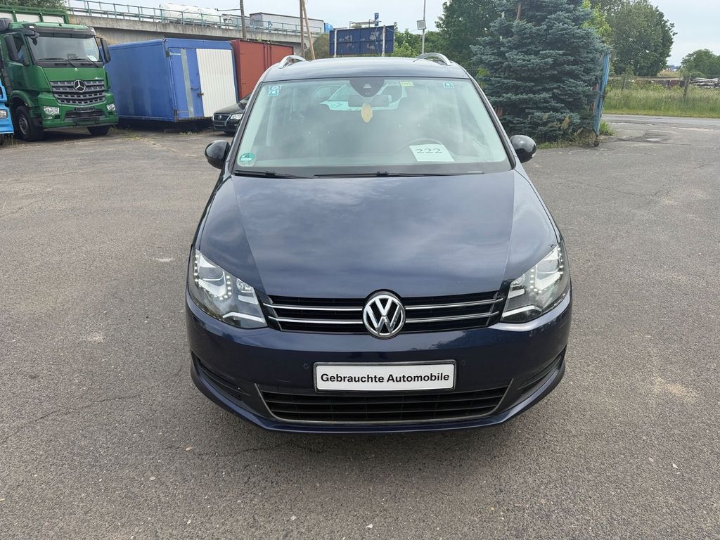 Bild des Angebotes Volkswagen Sharan 2.0  Match BMT 6 Setzer