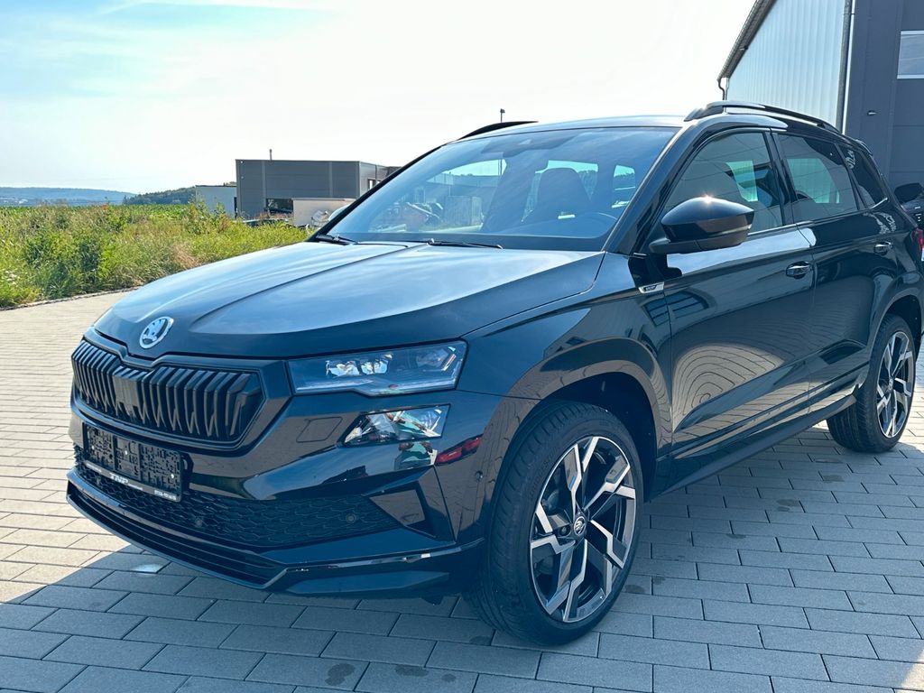 Bild des Angebotes Skoda Karoq 2.0l TSI Sportline+AHK+DCC+PANO+CANTON