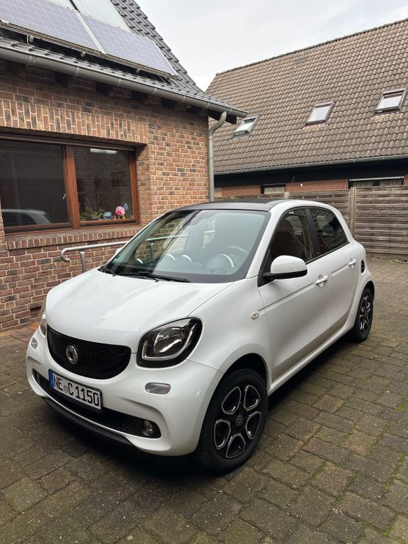 Bild des Angebotes Smart ForFour 1.0 52kW prime prime
