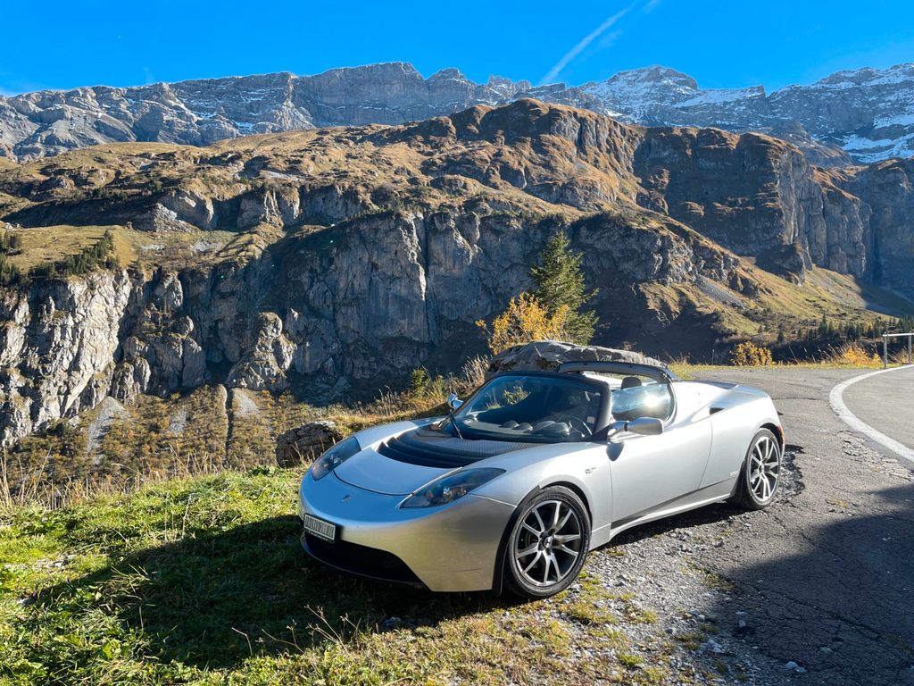 Tesla Roadster Sport Signature 250