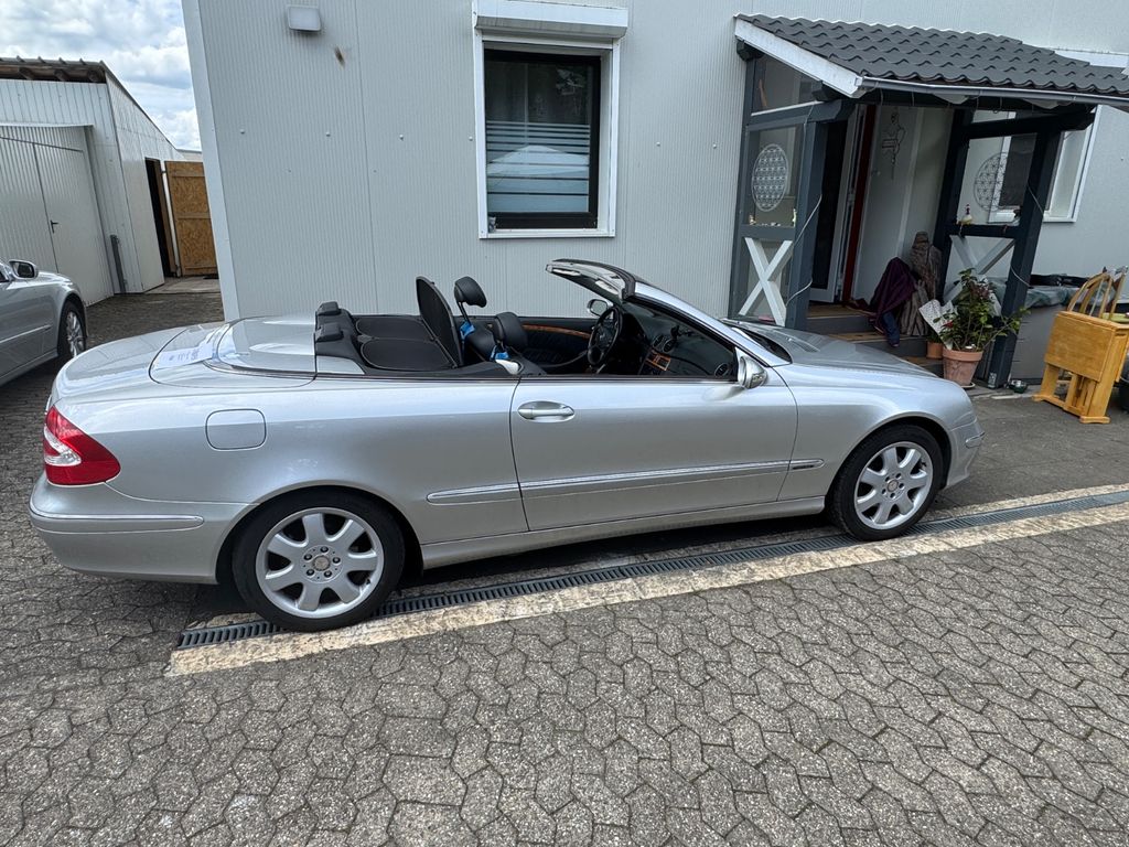 Bild des Angebotes Mercedes-Benz CLK 200 KOMPRESSOR CABRIO ELEGANCE Benzin + LPG