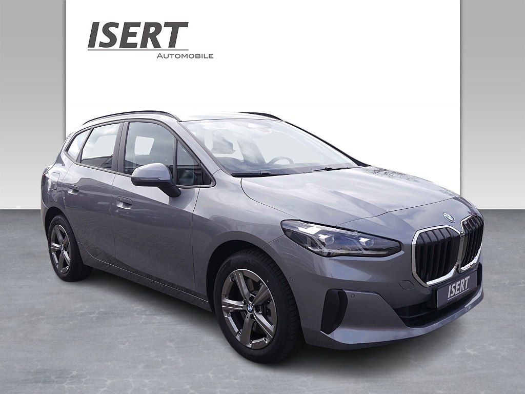 Bild des Angebotes BMW 230e xDrive Active Tourer A. +LED+HUD+DAB+RFK+
