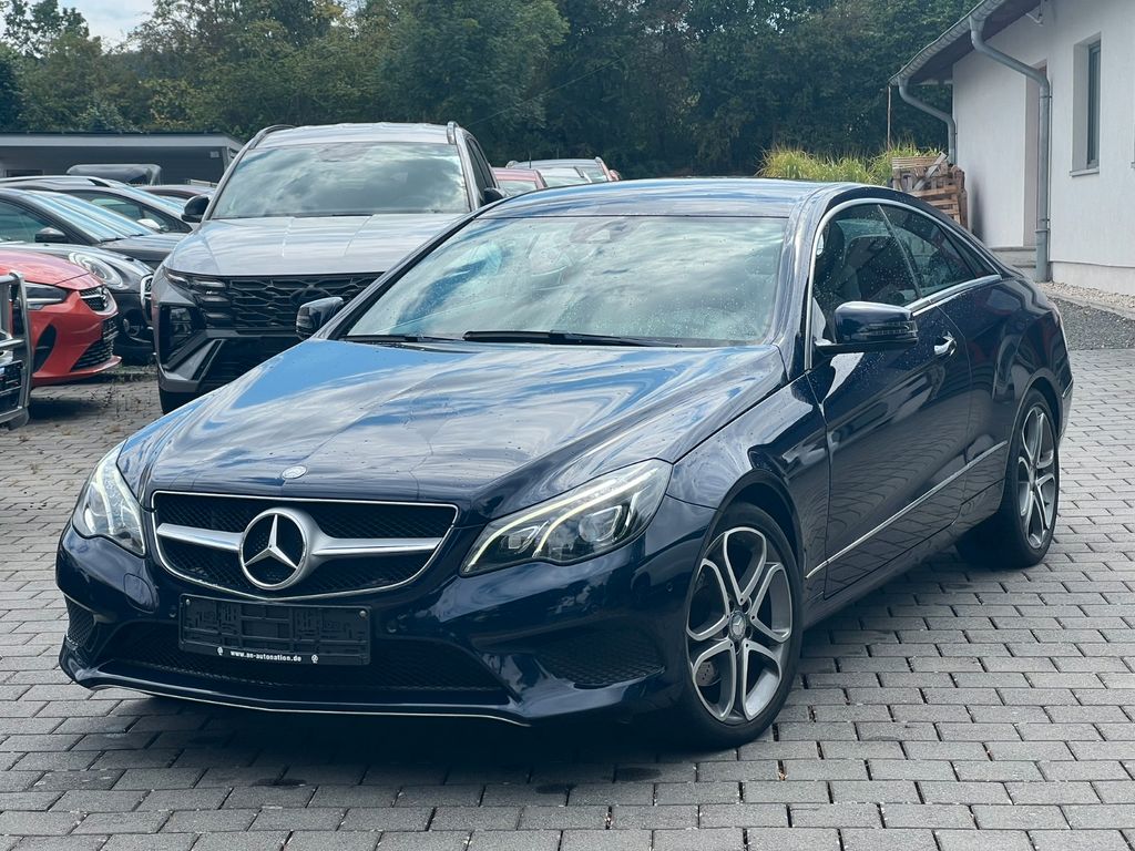 Bild des Angebotes Mercedes-Benz E 250 Coupe NAVI SPORT PAKET VOLLLEDER SHZ PDC