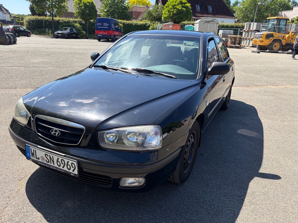 Bild des Angebotes Hyundai Elantra 1.6 / TÜV 01/27 / Viele Neuteile