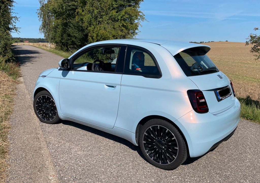 Bild des Angebotes Fiat 500e Icon My 2022 Limousine 42 kWh