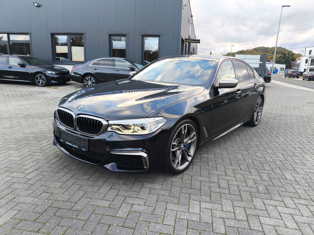 Bild des Angebotes BMW M550i xDrive,LEDER,KLIMA,SITZHEIZUNG