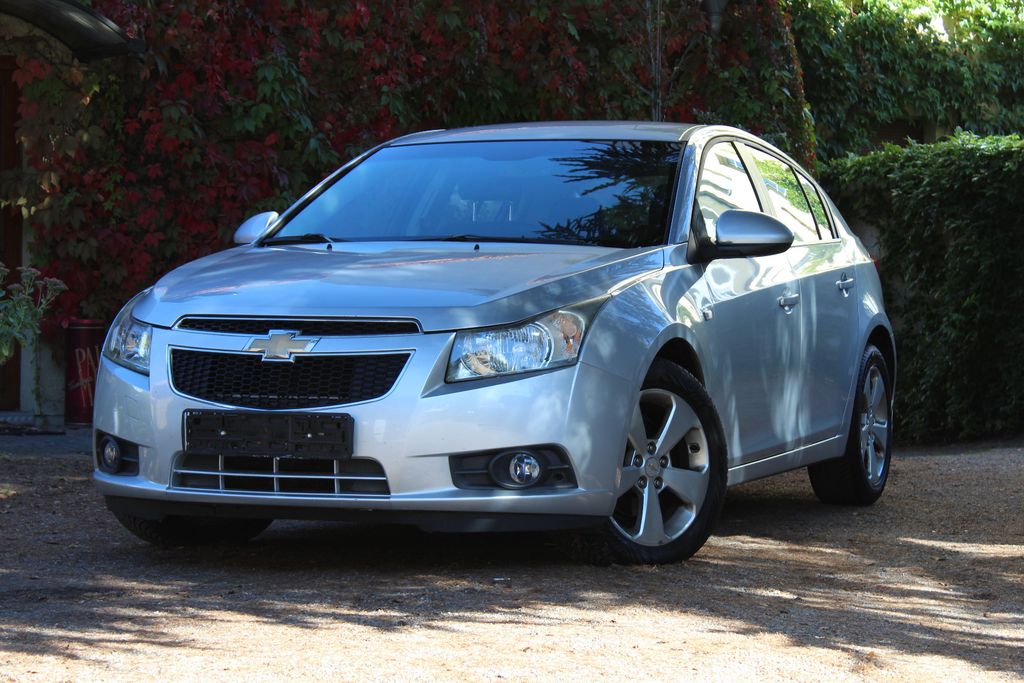 Bild des Angebotes Chevrolet Cruze Hatchback LTZ*TÜV NEU*