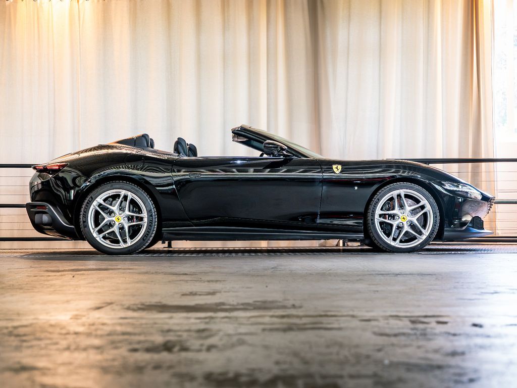 Bild des Angebotes Ferrari Roma Spider 360° CARBON BEIFAHRERDISPLAY