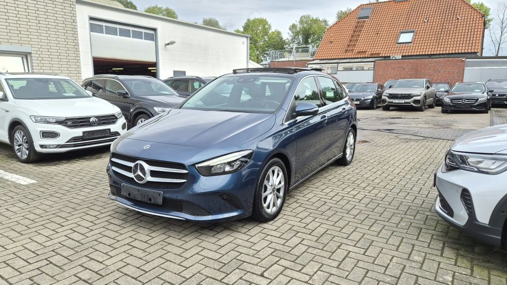 Bild des Angebotes Mercedes-Benz B 180 CDI Autom Pano LED Keyles Wide Kam AHK