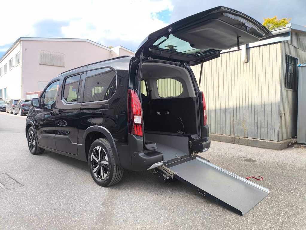 Bild des Angebotes Peugeot Rifter GT-Line L2 Automatik*Rollstuhlgerecht*