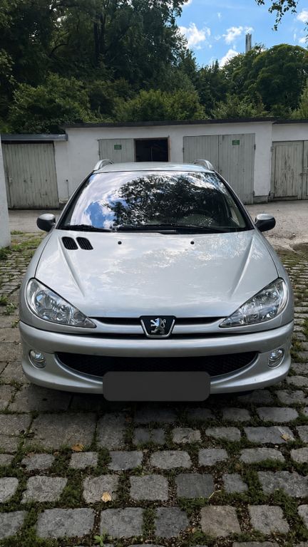 Bild des Angebotes Peugeot 206 1.4 Grand Filou 75 Grand Filou Cool