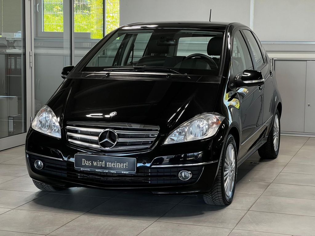 Bild des Angebotes Mercedes-Benz A 180 Elegance PARKTRONIC KLIMAANLAGE+SH+AUDIO20