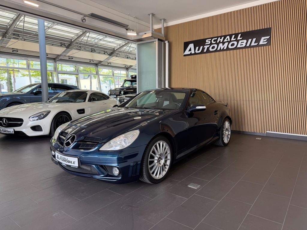 Bild des Angebotes Mercedes-Benz SLK 55 AMG Roadster *MEMORY/BI-XENON/PDC/H&K/SHZ